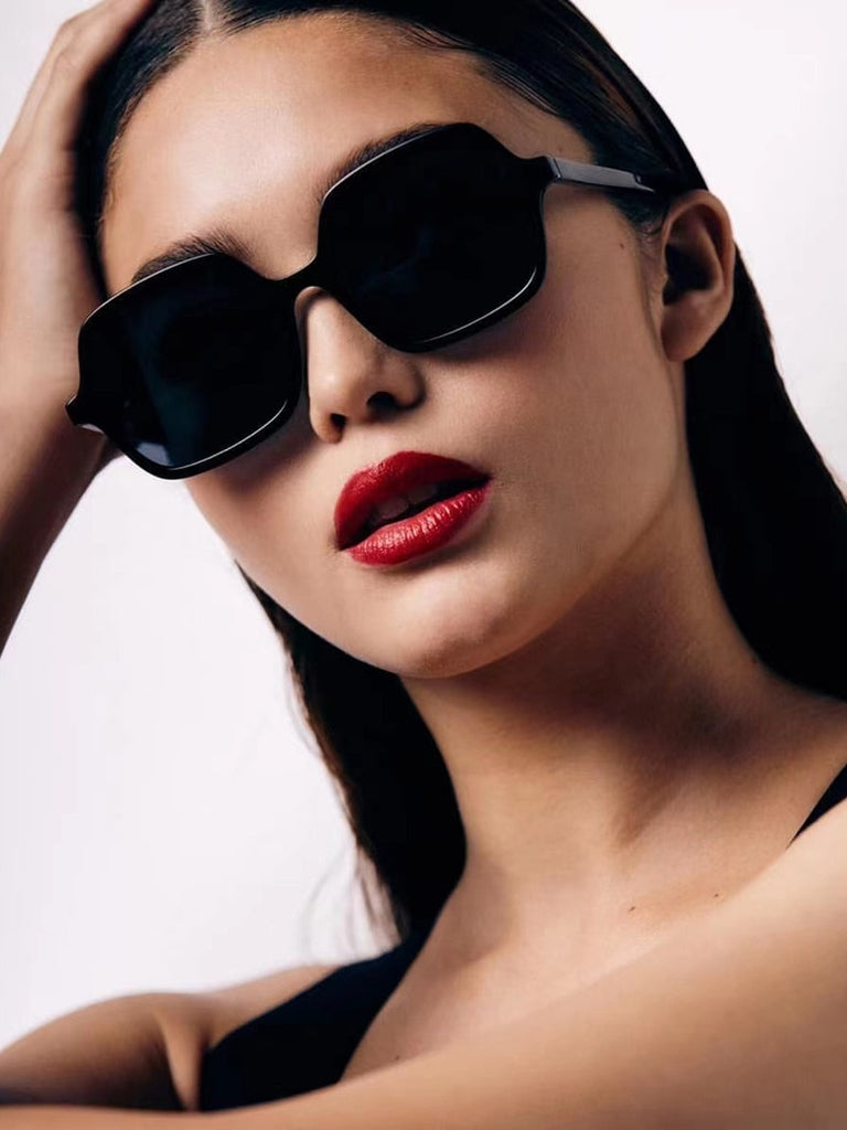 Calanovella Fashion Square Sunglasses Designer Vintage Oversized Frame