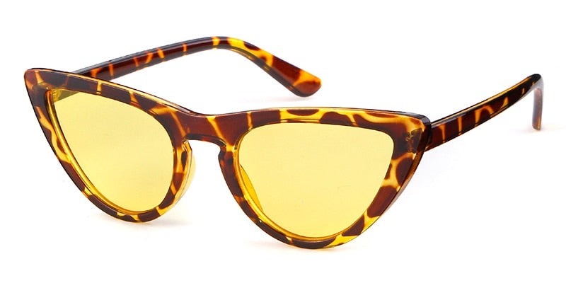 Calanovella Cool Cat Eye Sunglasses Vintage Retro Cateye 90S Triangle
