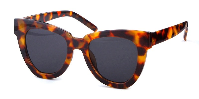 Calanovella Vintage Retro Cat Eye Sunglasses Leopard Big Frame Cateye Shades UV400
