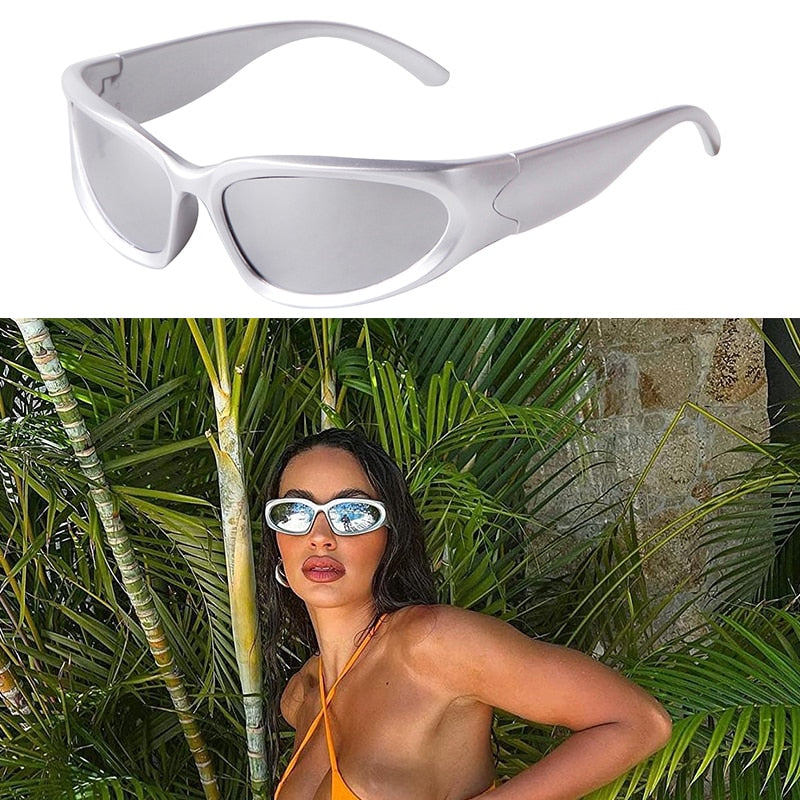 Calanovella Stylish Modern Sporty Sunglasses for Men Women UV400