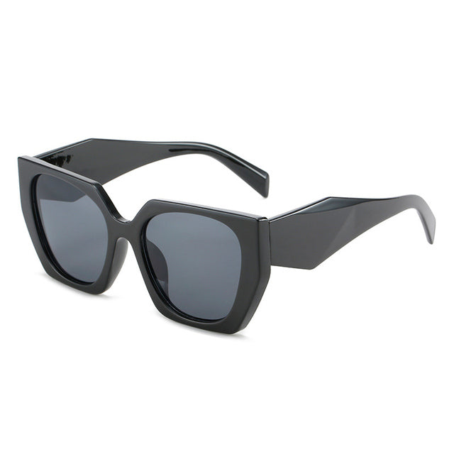 Calanovella Fashion Oversized Cat Eye Unisex Sunglasses Retro Contrast
