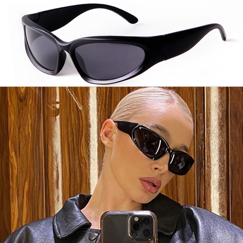 Calanovella Stylish Modern Sporty Sunglasses for Men Women UV400