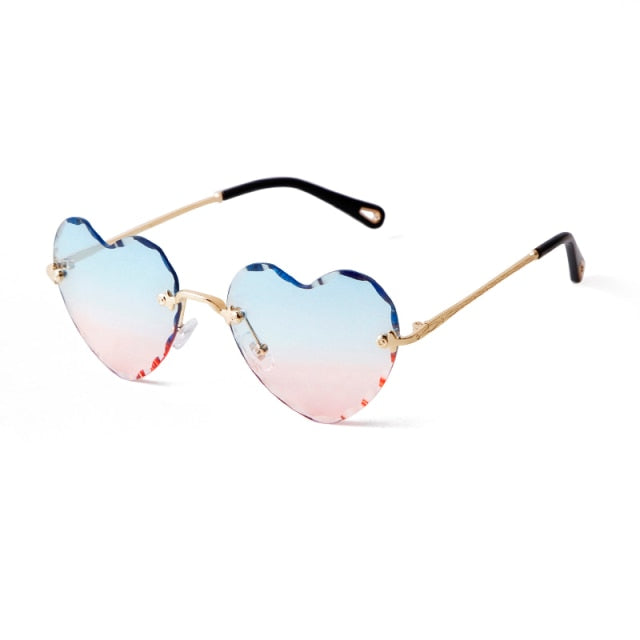 CALANOVELLA LOVE HEART SHAPED SUNGLASSES