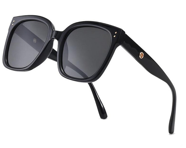 Calanovella Square Sunglasses Vintage Women Brand Designer Black Frame Fashion Flat Top Lens Sun Glasses