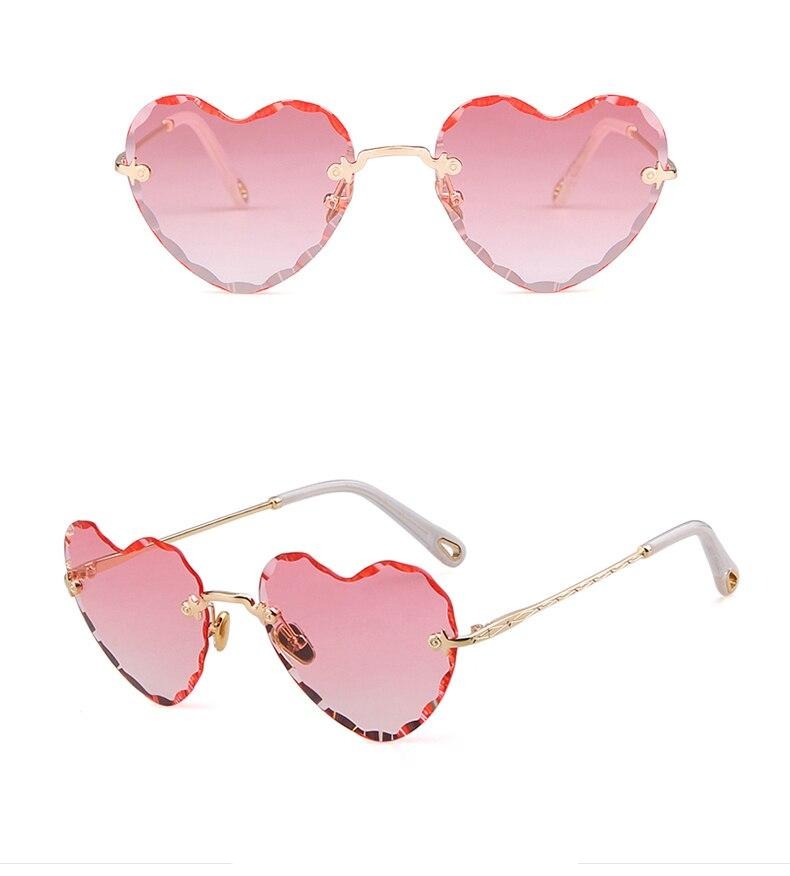 CALANOVELLA LOVE HEART SHAPED SUNGLASSES