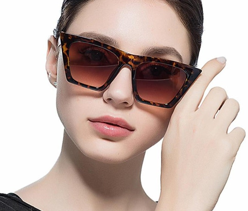 Calanovella Vintage Square Cat Eye Oversized Sunglasses Designer Frame Flat Top Lens Shades