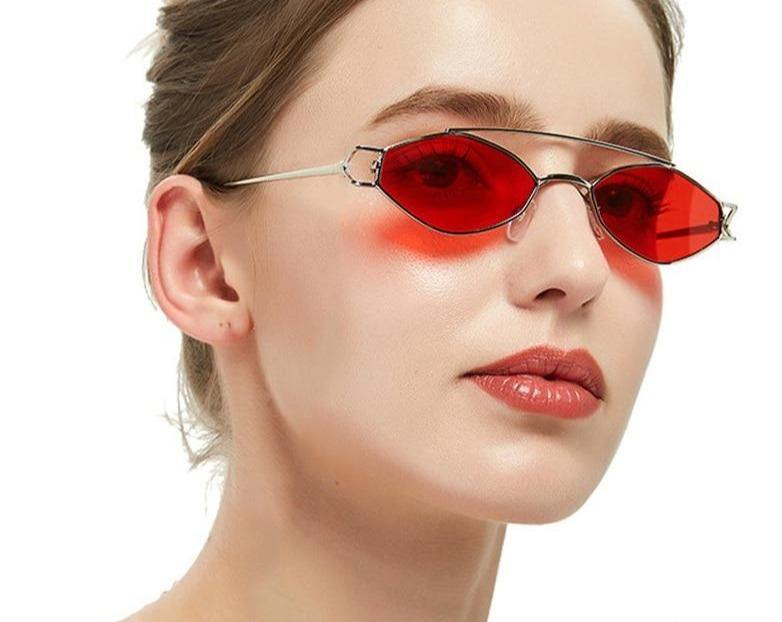 Calanovella Small Oval Sunglasses Retro 90s Tiny Gold Metal Diamond Shape Frame Sun Glasses - Calanovella.com