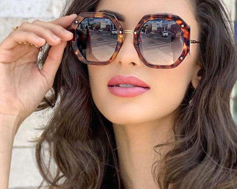 Calanovella Stylish Oversized Hexagon Sunglasses UV400