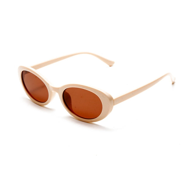 Calanovella New Women's Retro Oval Sunglasses Transparent Gradient Small Frame Fashion Sun Glasses UV400
