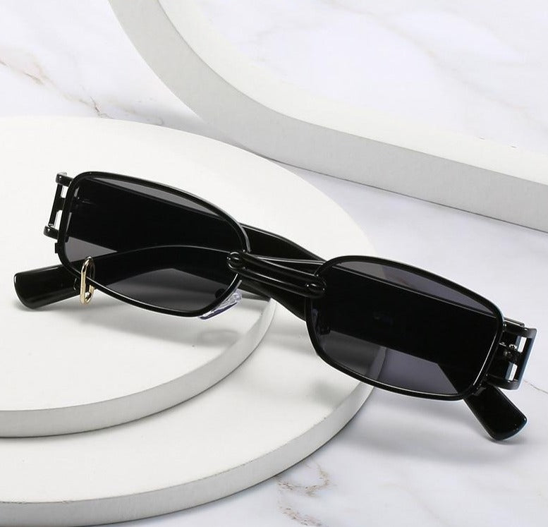 Calanovella Stylish Rectangular Sunglasses UV400