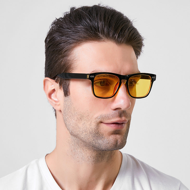 Calanovella Classic Square Sunglasses Men Women Designer Rivet Frame Yellow Night Vision Goggles Anti-glare Driving Eyewear