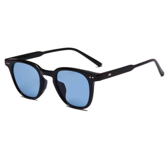 Calanovella Cool Retro Rivet Sunglasses Trendy Style UV400
