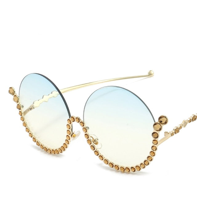 Calanovella Vintage Round Diamond Sunglasses Women New Luxury Women Oval Crystal Retro Glasses Fashion Rhinestone Shades Eyewear UV400