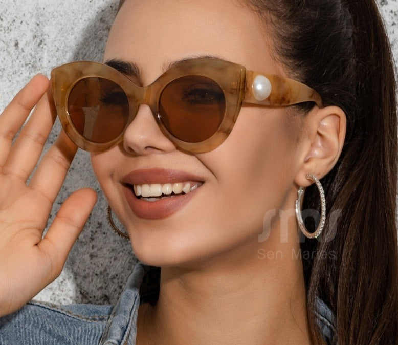 Calanovella Cat Eye Sunglasses Women Oversized Sun Glasses Pearl UV400