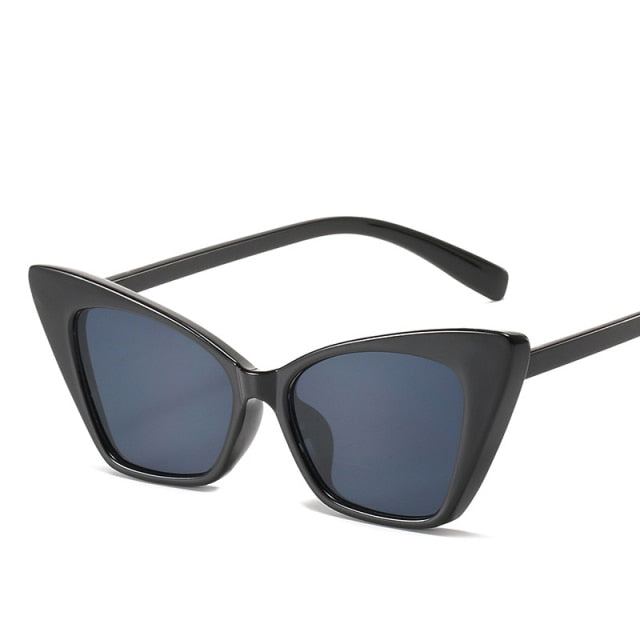 Calanovella Luxury Brand Small Rectangle Sunglasses Women Grey Pink Shades Women 90s Vintage Steampunk Cat Eye Sunglasses Unisex UV400