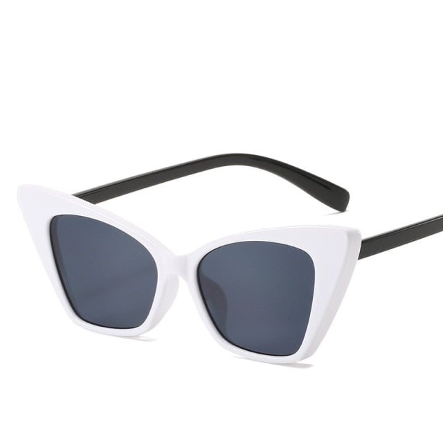 Calanovella Luxury Brand Small Rectangle Sunglasses Women Grey Pink Shades Women 90s Vintage Steampunk Cat Eye Sunglasses Unisex UV400