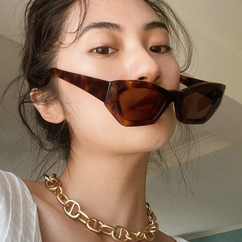 Calanovella Fashion Jelly Frame Women Cat Eye Sunglasses Brand