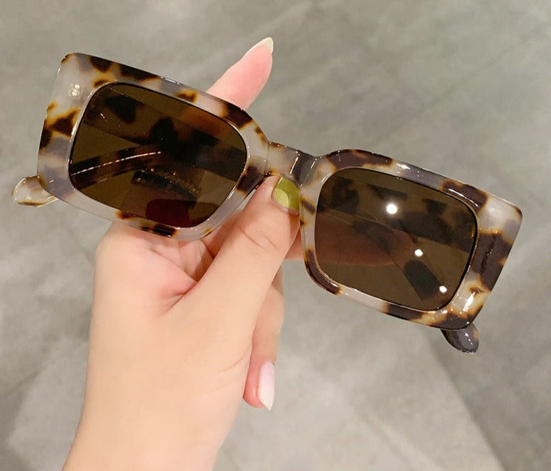 Calanovella Retro Small Rectangle Sunglasses Women Fashion Leopard